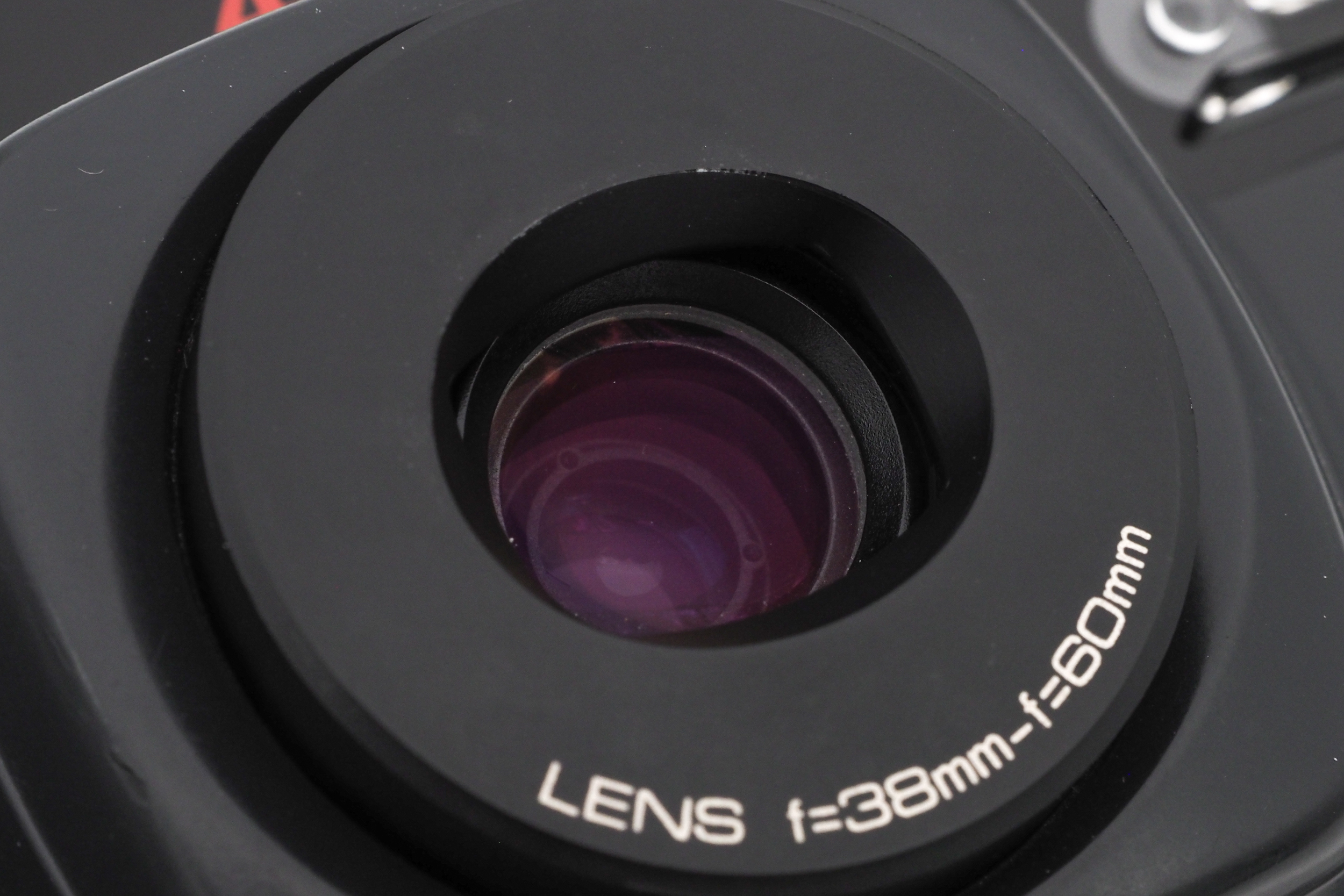 M-Optic Zoom Macro 60 M-Optic Zoom Macro 60