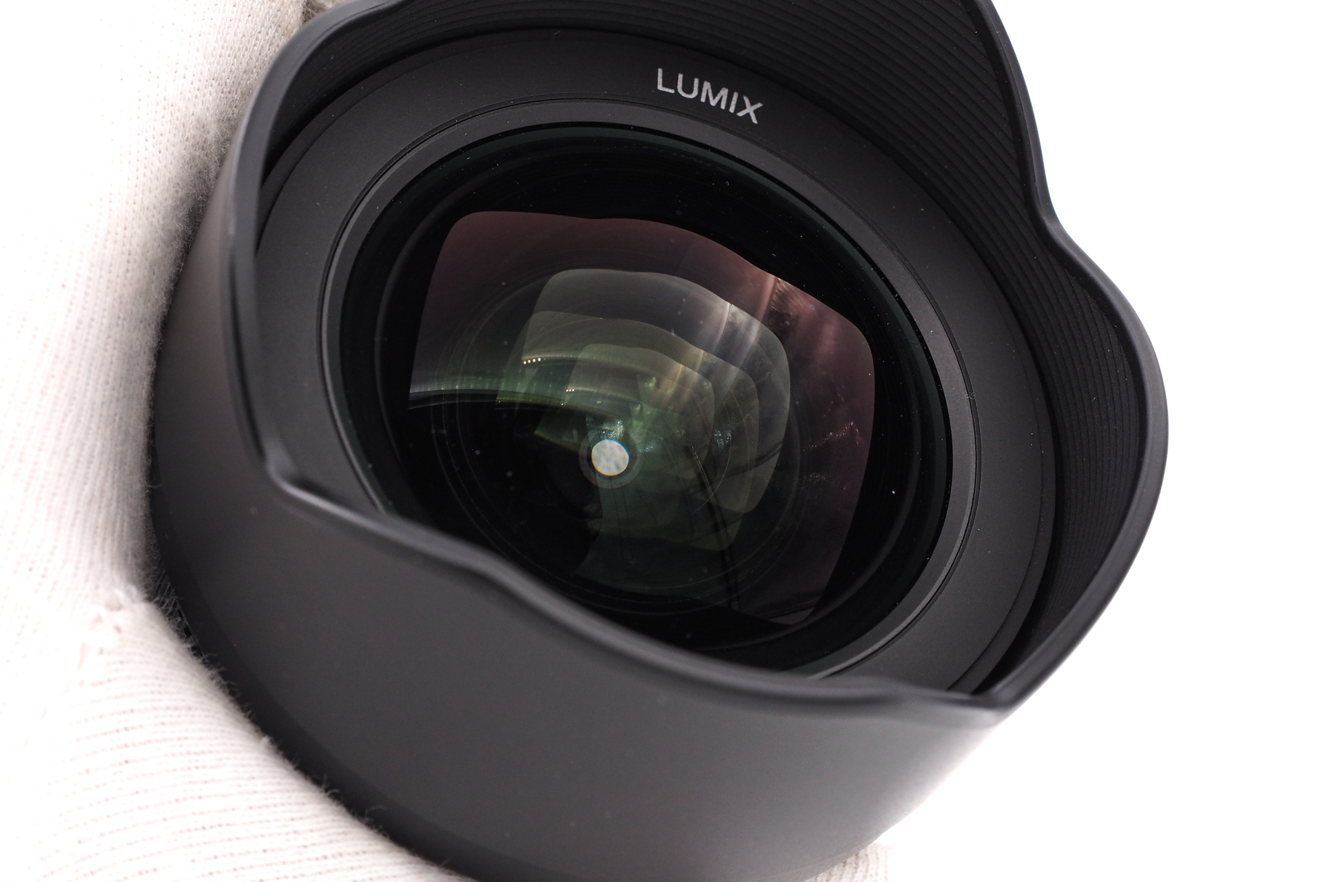Panasonic 7-14mm F/4 Panasonic 7-14mm F/4