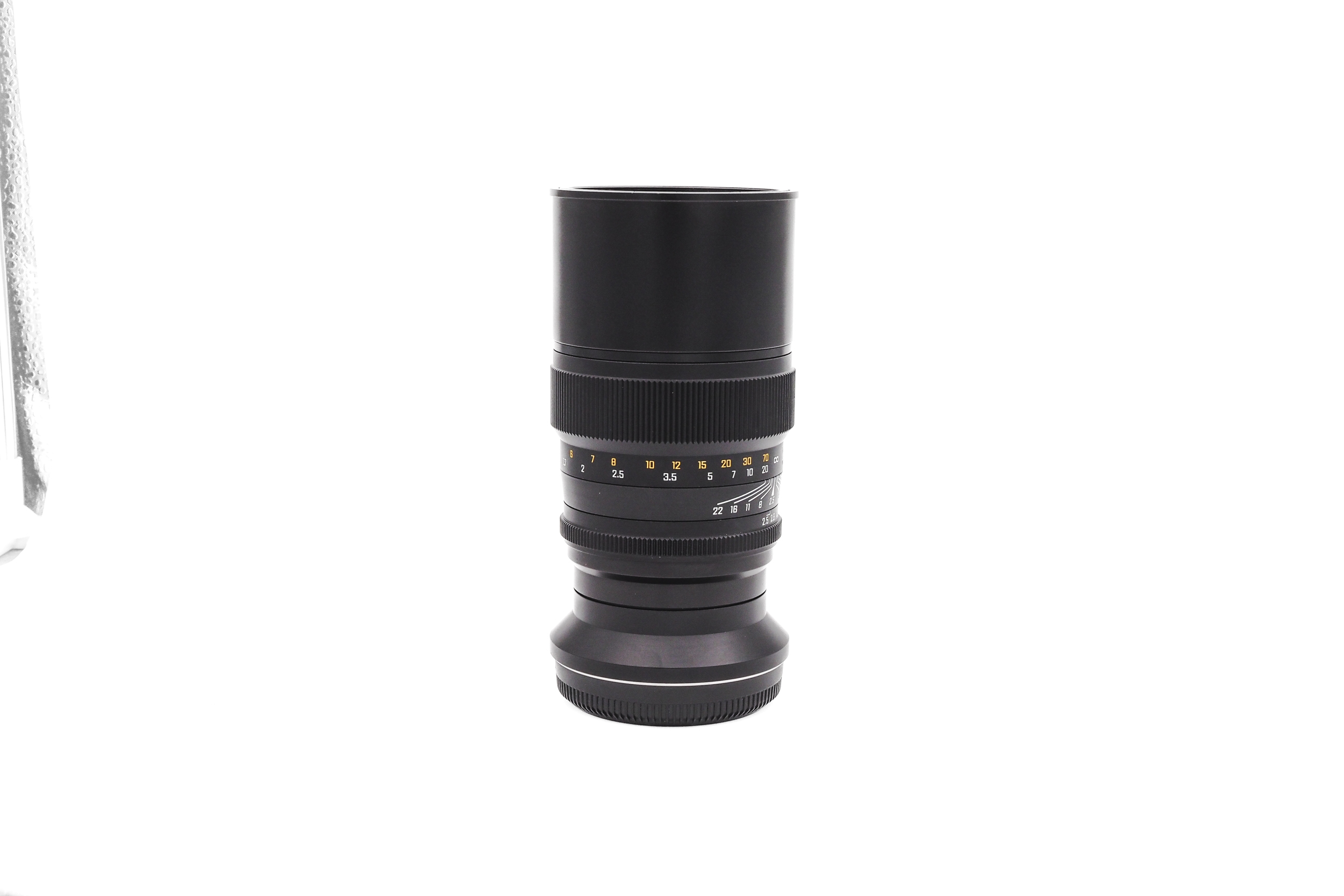 Mitakon Zhong Yi Optics 135mm f/2.5 Speedmaster