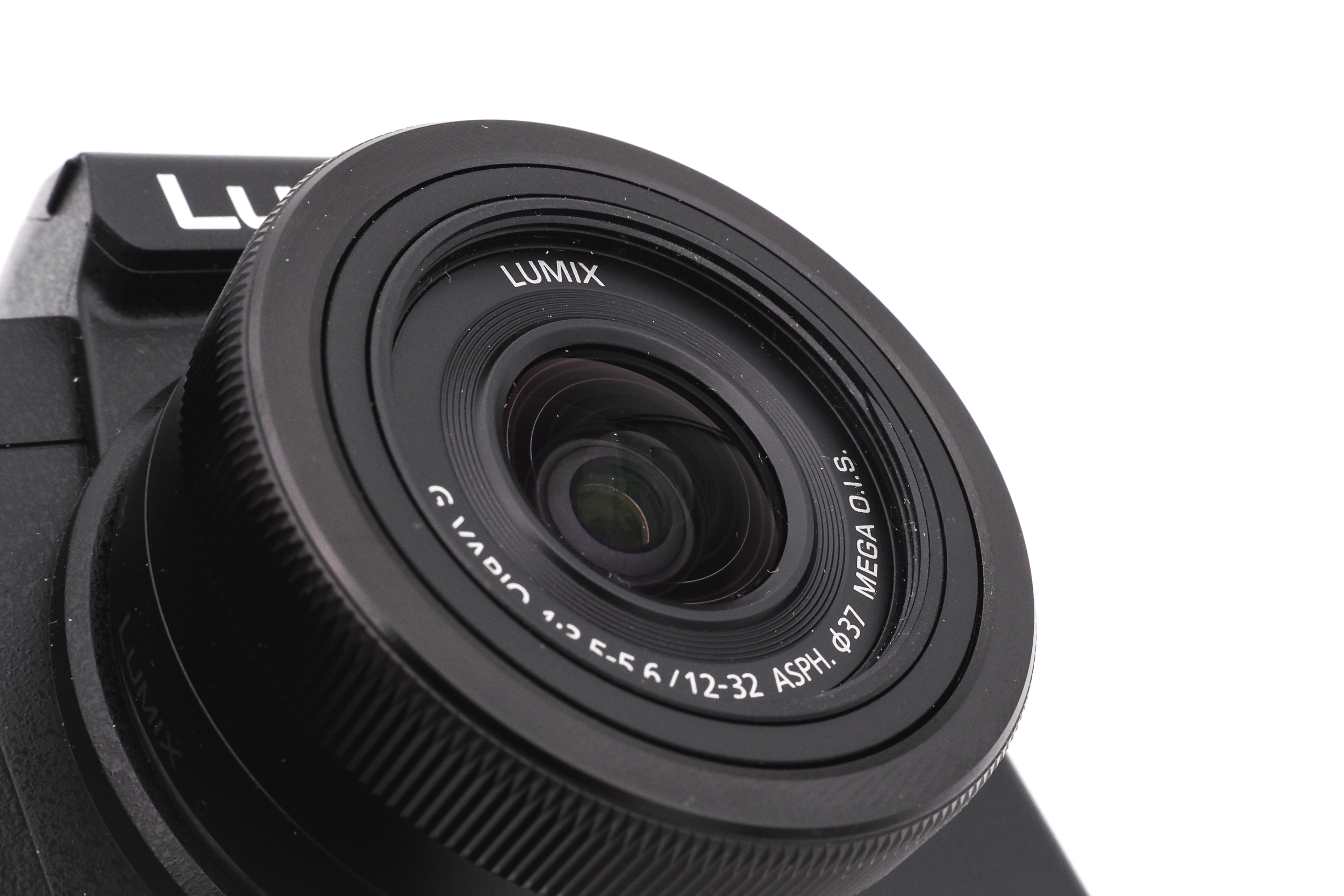 Panasonic Lumix G 100D + 12-35mm f/3.5-5.6 ASPH. + G Vario 45-150mm f/4-5.6 Panasonic Lumix G 100D + 12-35mm f/3.5-5.6 ASPH. + G Vario 45-150mm f/4-5.6