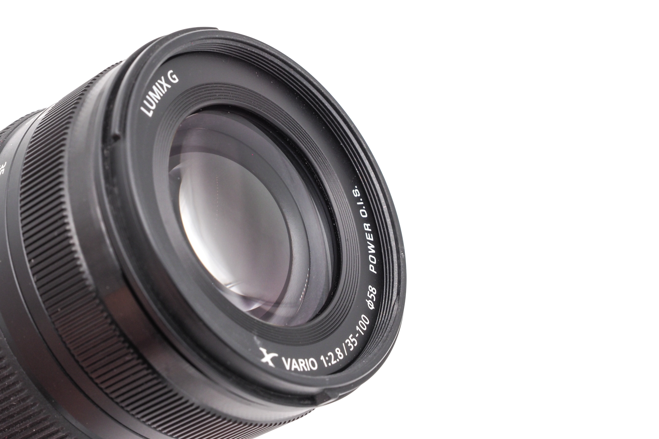 Panasonic Lumix G 35-100mm f/2.8 X Vario Power O.I.S. Panasonic Lumix G 35-100mm f/2.8 X Vario Power O.I.S.