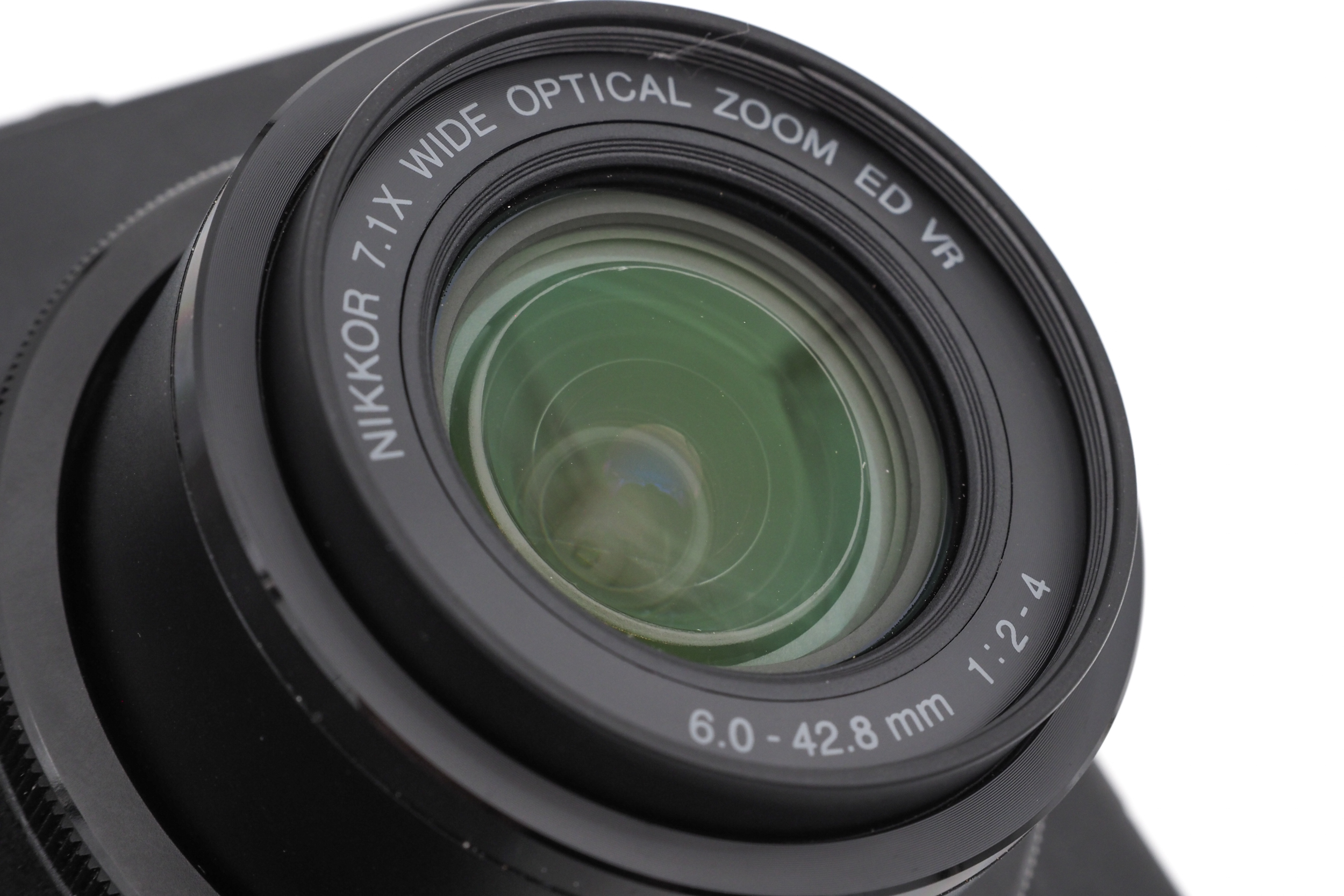 Nikon Coolpix P7800 2013