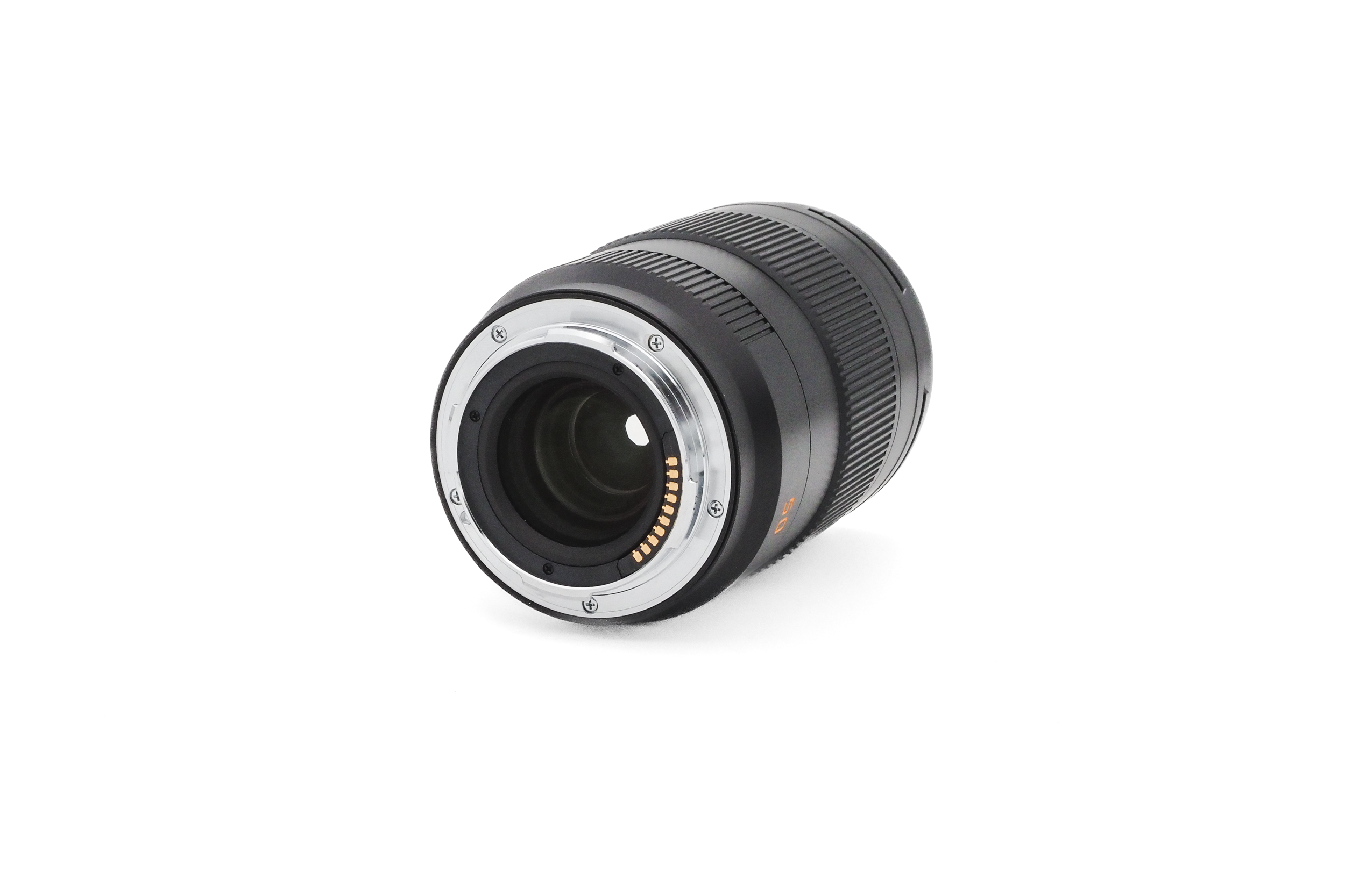 Leica 50mm f/2 Apo-Summicron-SL ASPH. Leica 50mm f/2 Apo-Summicron-SL ASPH.