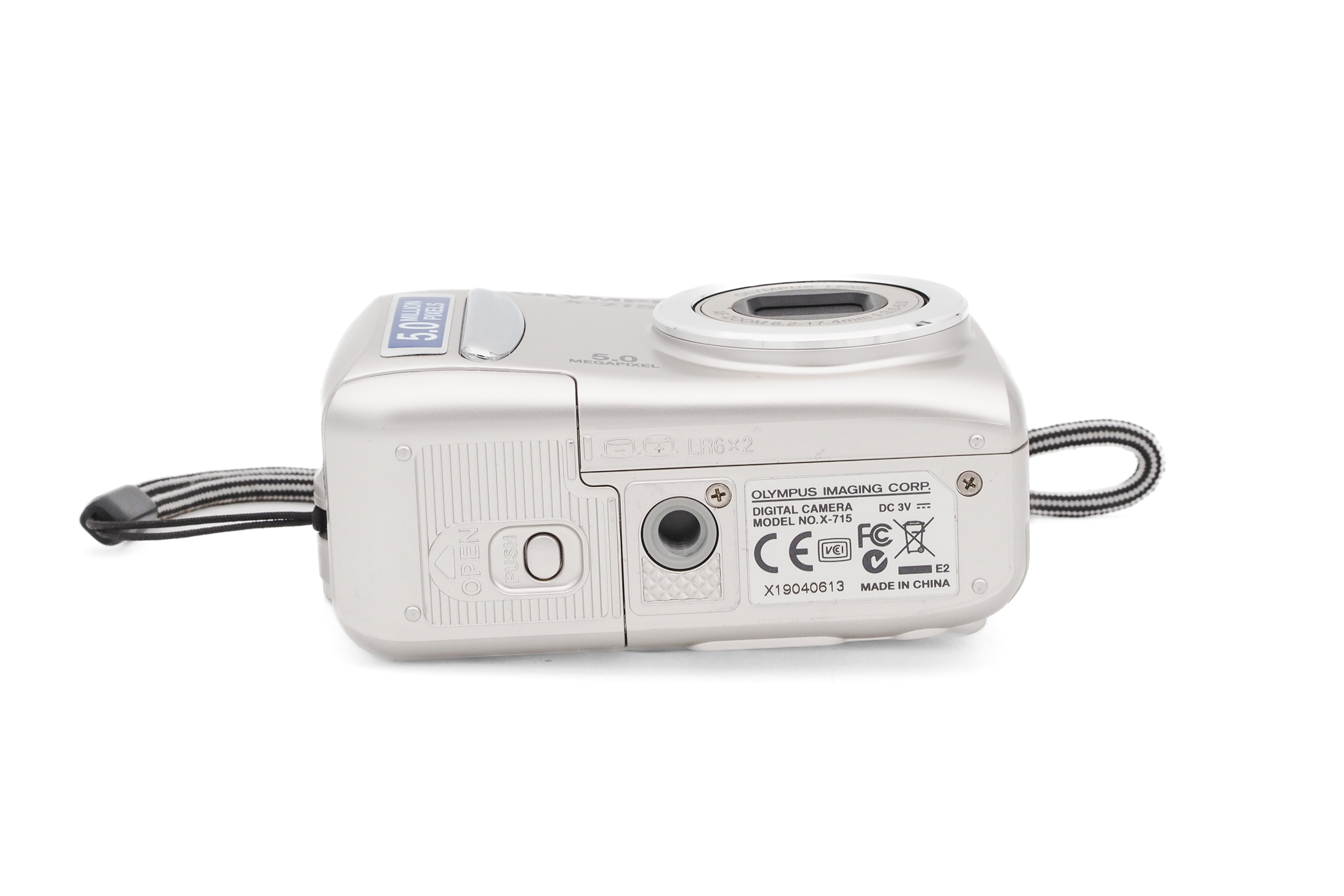 Olympus X-715