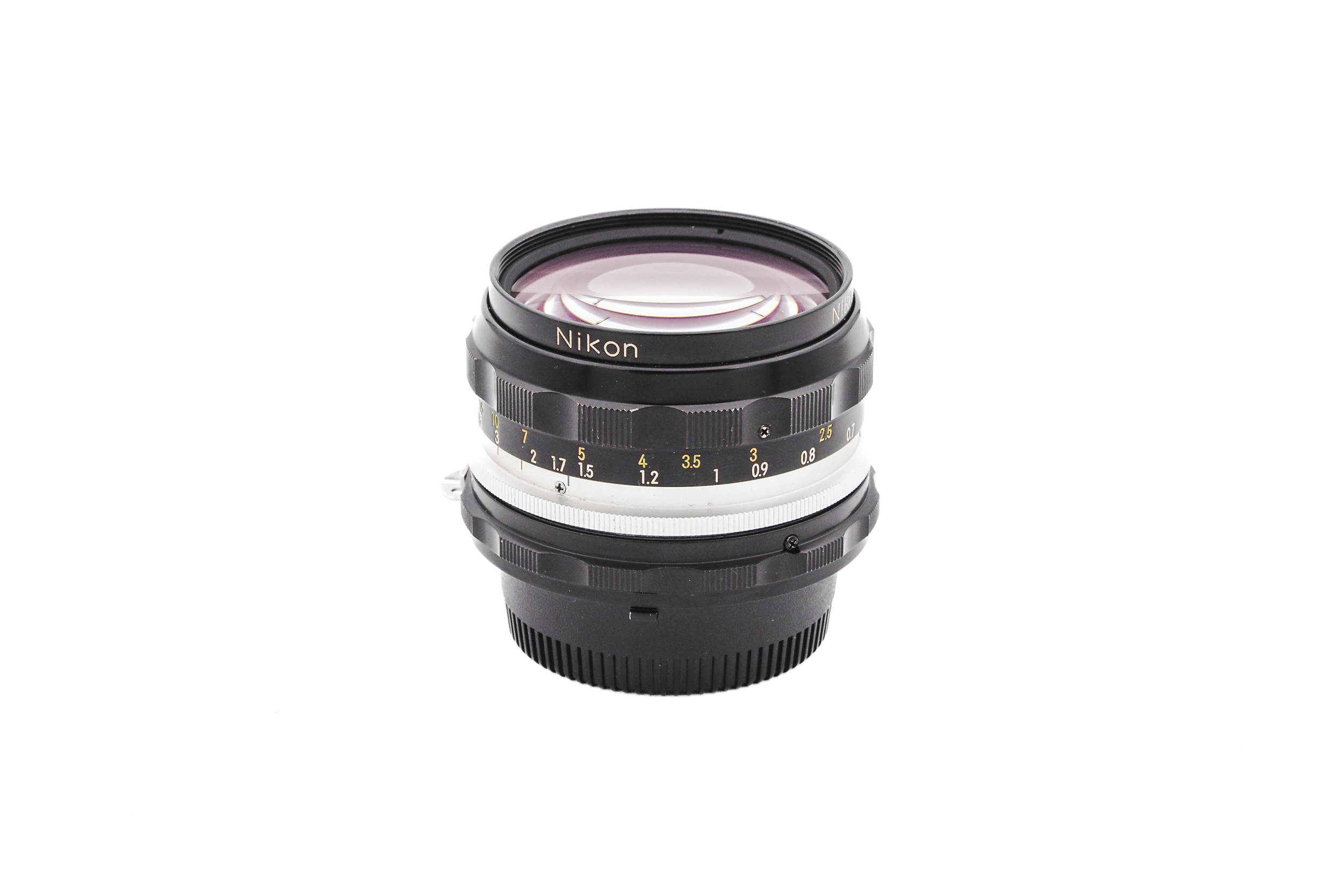 Nikon 28mm f/3.5 NIKKOR-H.C Auto AI