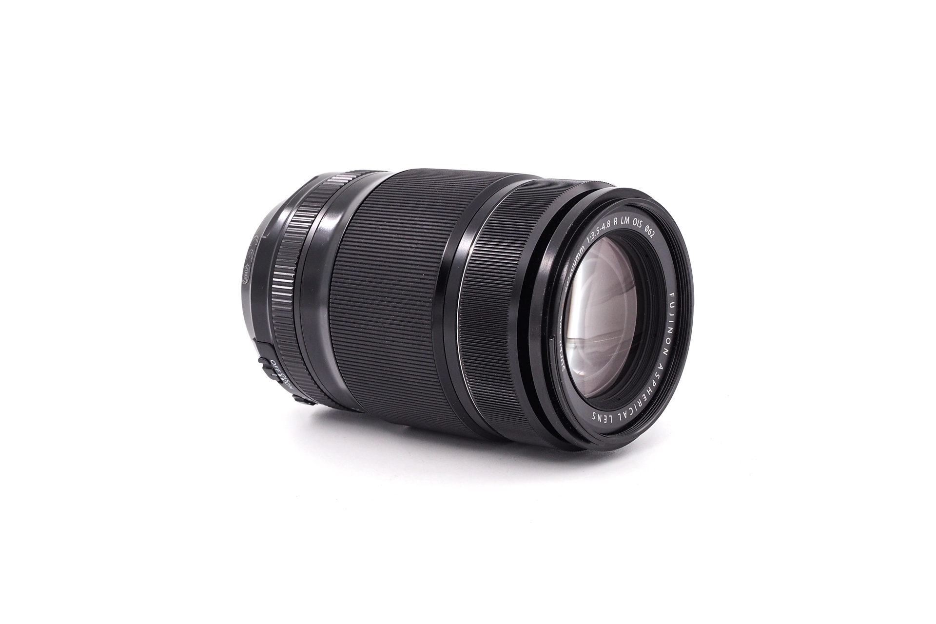 Fujifilm XF 55-200mm F/3.5-4.8 Fujifilm XF 55-200mm F/3.5-4.8