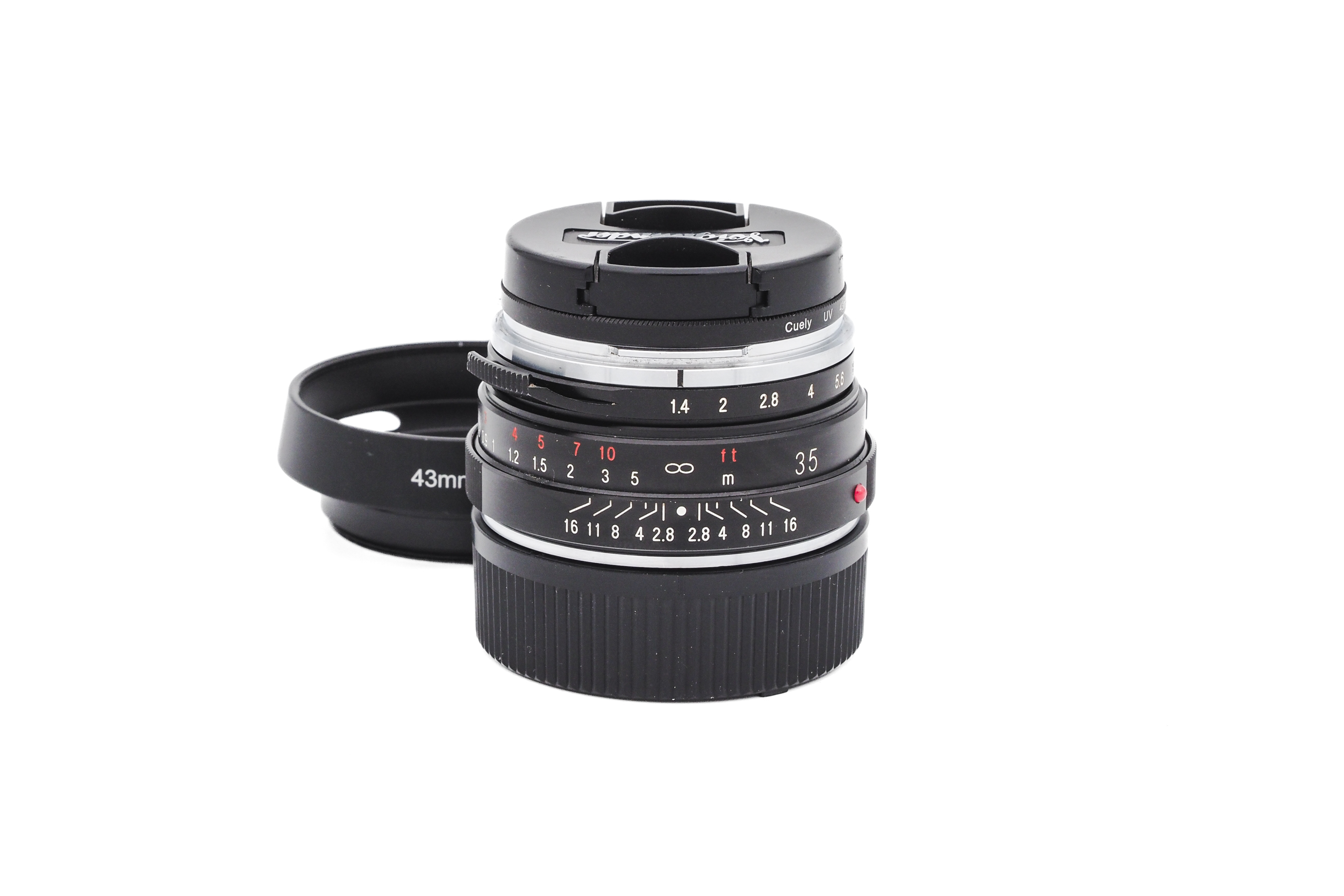 Voigtländer 35mm f/1.4 Nokton Classic VM M.C. V.1