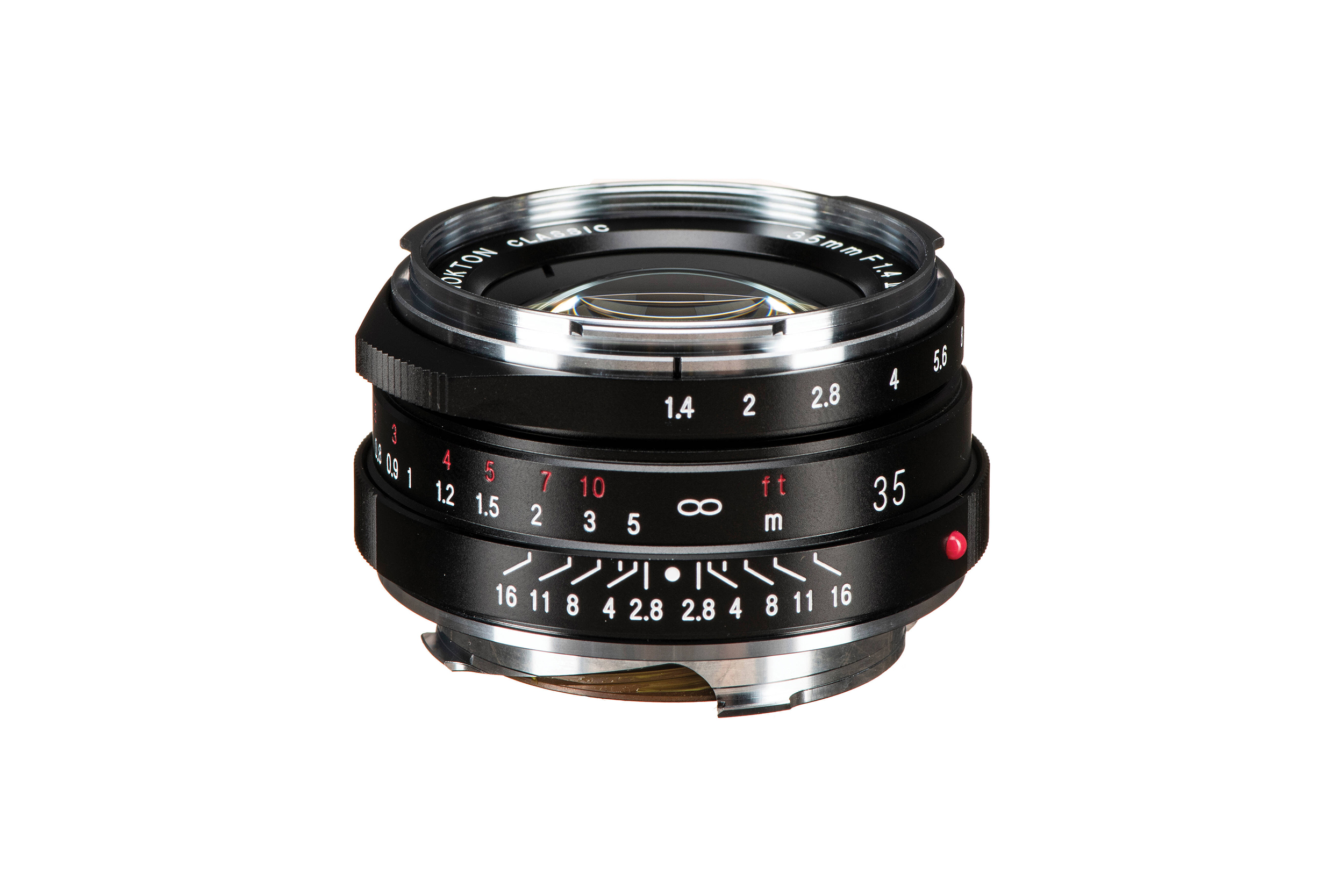 Voigtländer 35mm f/1.4 Nokton VM II