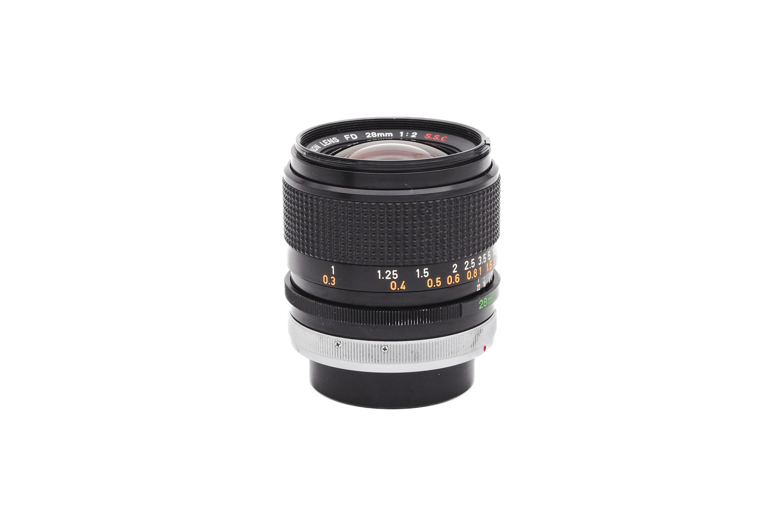 Canon FD 28mm f/2 S.S.C. Canon FD 28mm f/2 S.S.C.